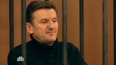 Дебошир зарезал соседку-почтальона, чтобы та не выселила его из дома 25.02.2015