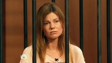 Девушка узнала о предательстве лучшей подруги и убила ее 25.12.2014