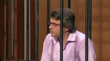 Мужчина застал жену в объятиях охранника и пристрелил любовников на месте преступления 03.12.2014