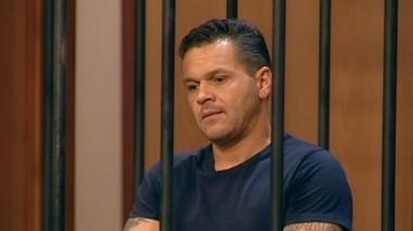 Участковый учинил допрос с пытками вору, ограбившего сестру полицейского 14.09.2014